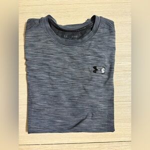 Under Armour Men's Gray/Navy Shirt